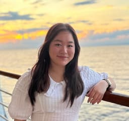 Catherine, tutor offering online and in-person lessons at KIS Academics