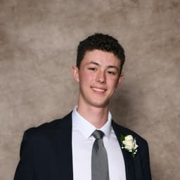 Lucian, tutor offering online and in-person lessons at KIS Academics