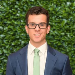 Xavier, tutor offering online and in-person lessons at KIS Academics