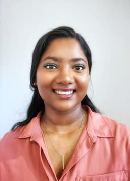 Reshinthine, tutor offering online and in-person lessons at KIS Academics