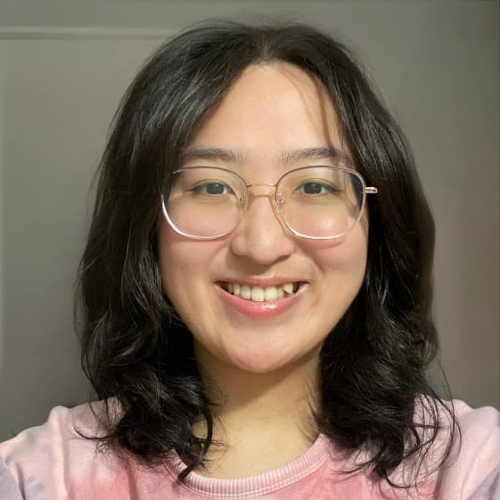 Katherine, tutor offering online and in-person lessons at KIS Academics