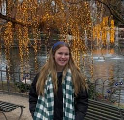 Tiana, tutor offering online and in-person lessons at KIS Academics