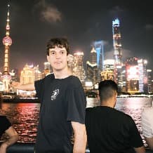 Profile photo of Perry, tutor offering online and in-person lessons at KIS Academics