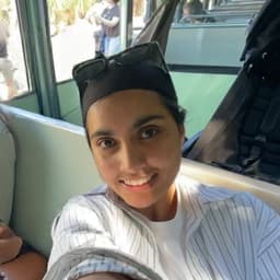 Yashveer, tutor offering online and in-person lessons at KIS Academics