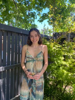 Nicoletta, tutor offering online and in-person lessons at KIS Academics