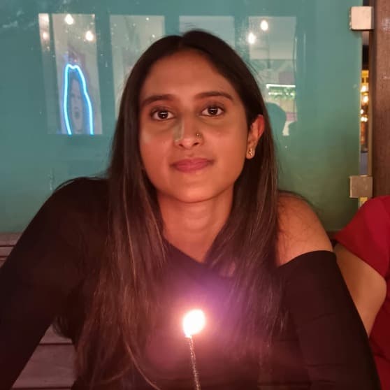 Profile photo of Lisha, tutor offering online and in-person lessons at KIS Academics