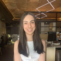 Crista-Nicole, tutor offering online and in-person lessons at KIS Academics