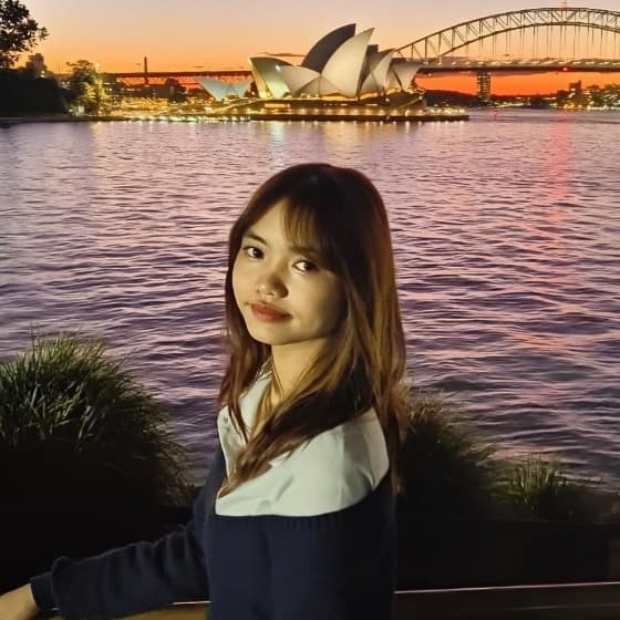 Skyla, tutor offering online and in-person lessons at KIS Academics