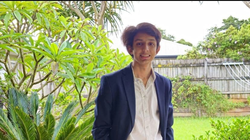 Harshilsinh, tutor offering online and in-person lessons at KIS Academics
