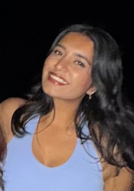 Aastha, tutor offering online and in-person lessons at KIS Academics