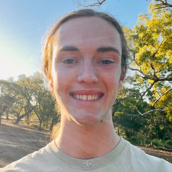 Profile photo of Kai, tutor offering online and in-person lessons at KIS Academics