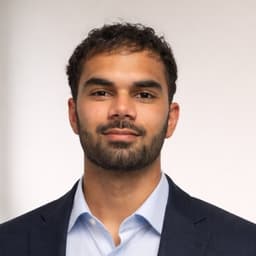 Muhammad, tutor offering online and in-person lessons at KIS Academics