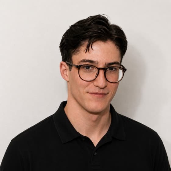 Profile photo of Isaiah, tutor offering online and in-person lessons at KIS Academics