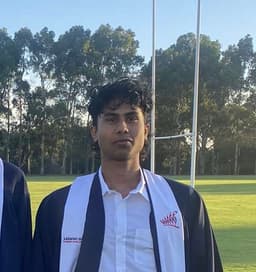 Sarvesh, tutor offering online and in-person lessons at KIS Academics