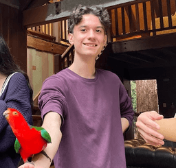 Martin, tutor offering online and in-person lessons at KIS Academics