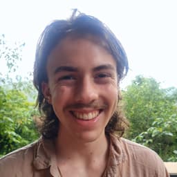 Louka, tutor offering online and in-person lessons at KIS Academics