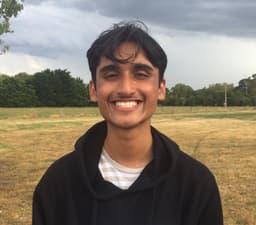 Shainon, tutor offering online and in-person lessons at KIS Academics