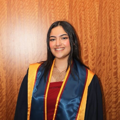 Aishwarya, tutor offering online and in-person lessons at KIS Academics