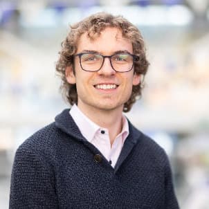 Ben, tutor offering online and in-person lessons at KIS Academics