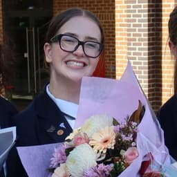 Sarah, tutor offering online and in-person lessons at KIS Academics