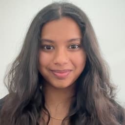 Sadhana Prabhu, tutor offering online and in-person lessons at KIS Academics