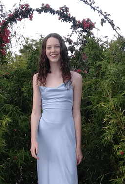 Rosie, tutor offering online and in-person lessons at KIS Academics