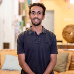 Haseeb, tutor offering online and in-person lessons at KIS Academics