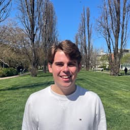 Joshua, tutor offering online and in-person lessons at KIS Academics