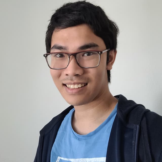 Profile photo of Deo, tutor offering online and in-person lessons at KIS Academics