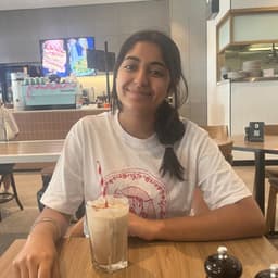 Krittika, tutor offering online and in-person lessons at KIS Academics